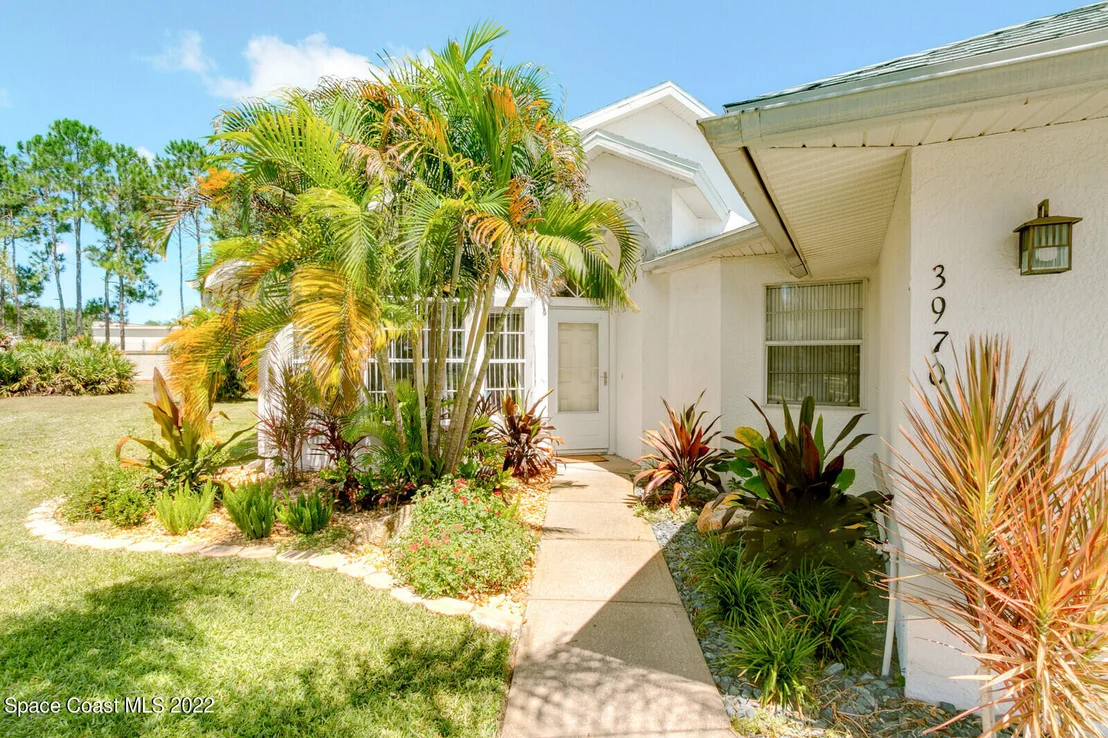 Photo of 3970 Saint Armens Circle
