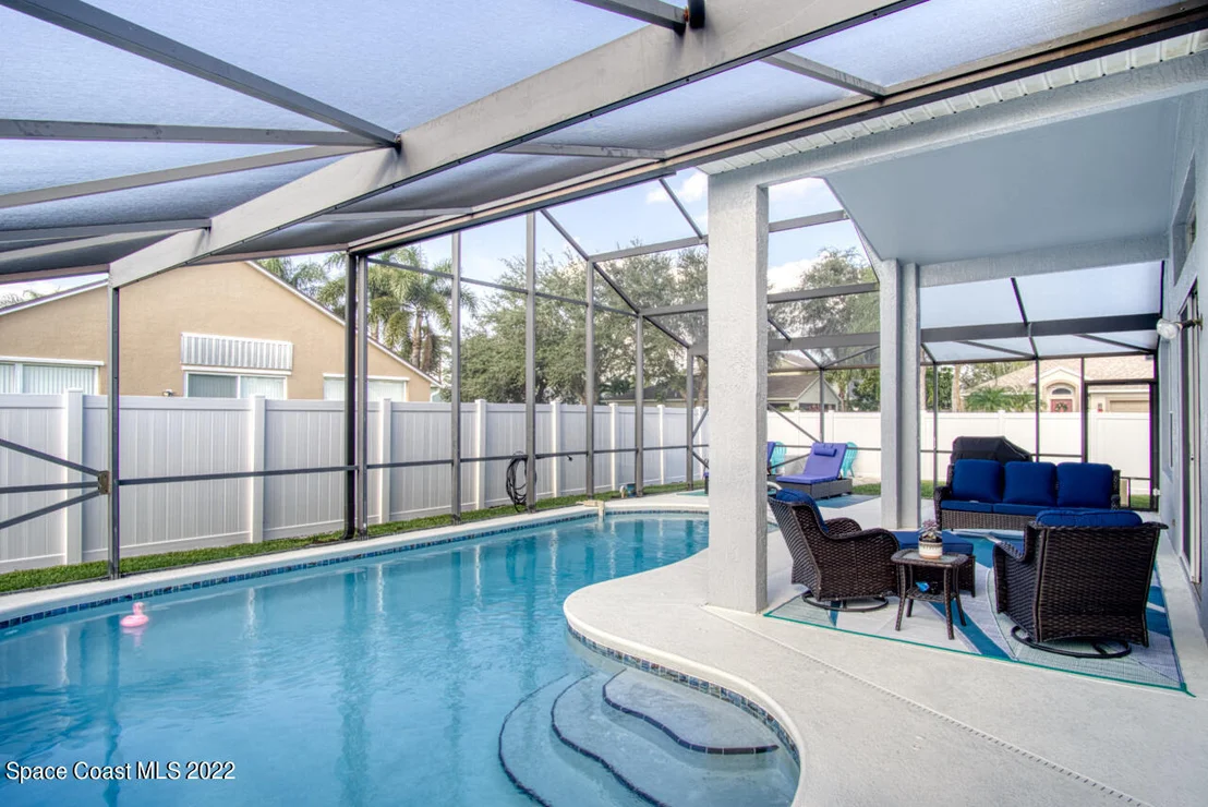 Photo of 890 Shaw Circle