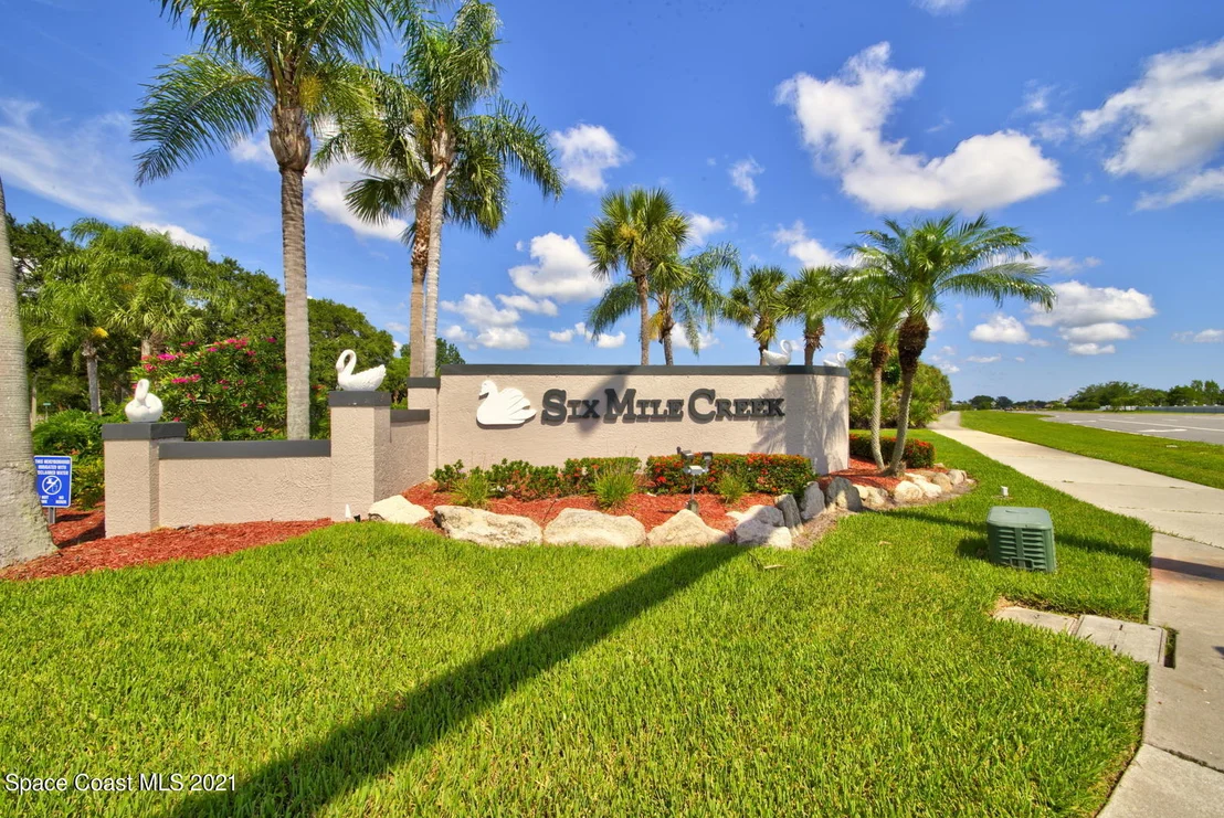 Photo of 1870 Crane Creek Boulevard