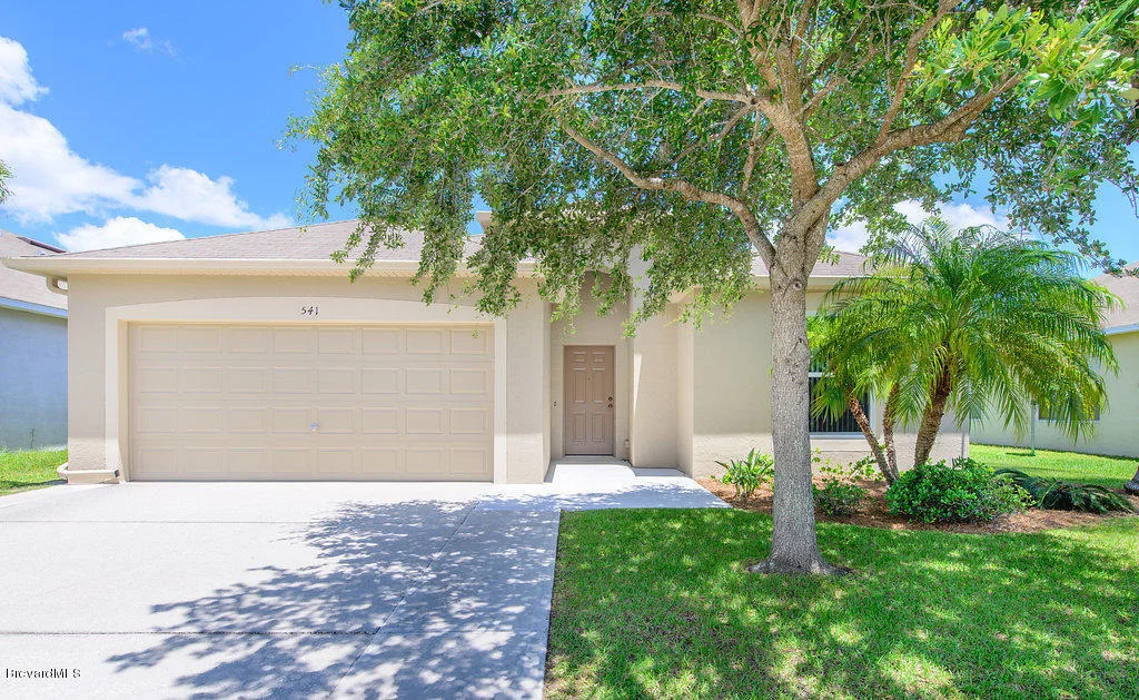 Photo of 541 Cressa Circle