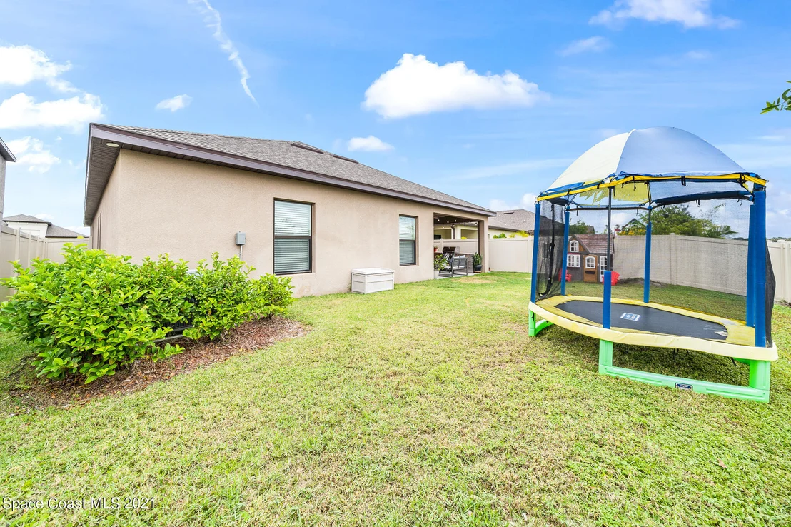 Photo of 4508 Alligator Flag Circle