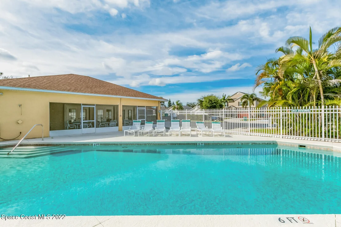 Photo of 2491 Stratford Pointe Drive