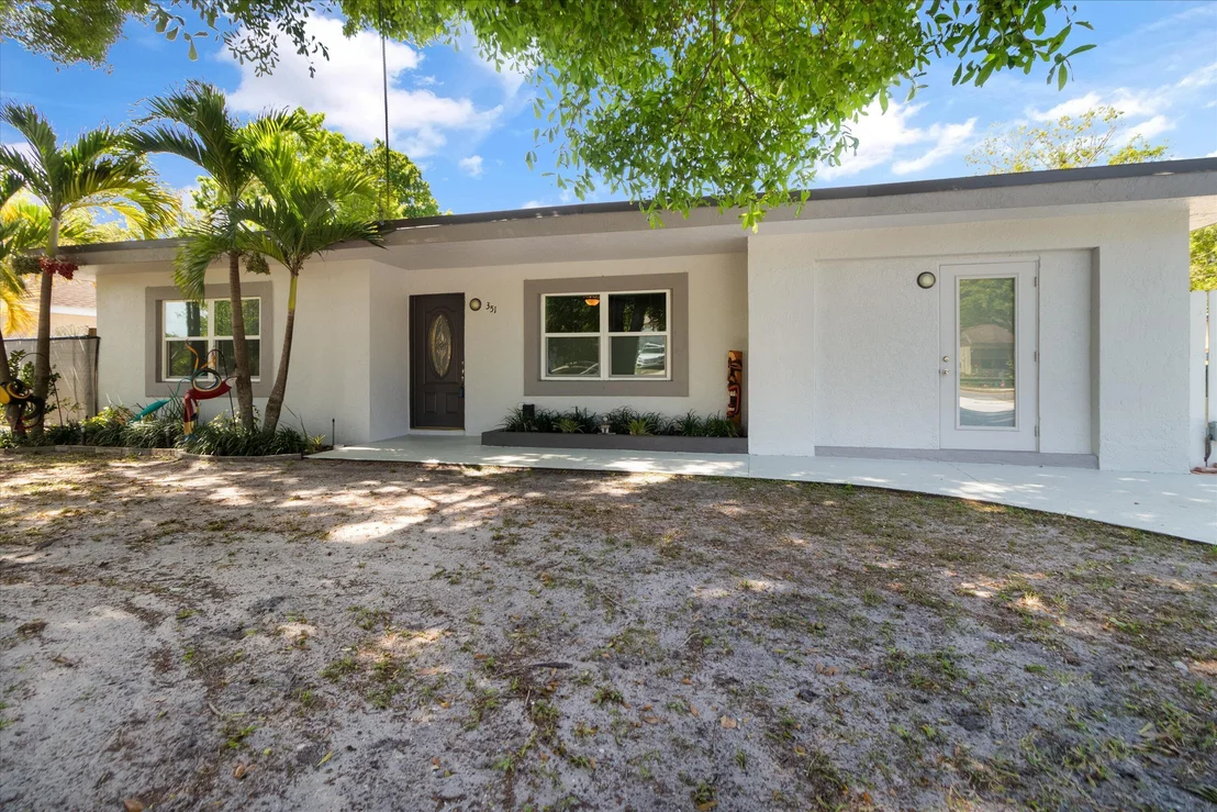 Photo of 351 Park Hill Boulevard