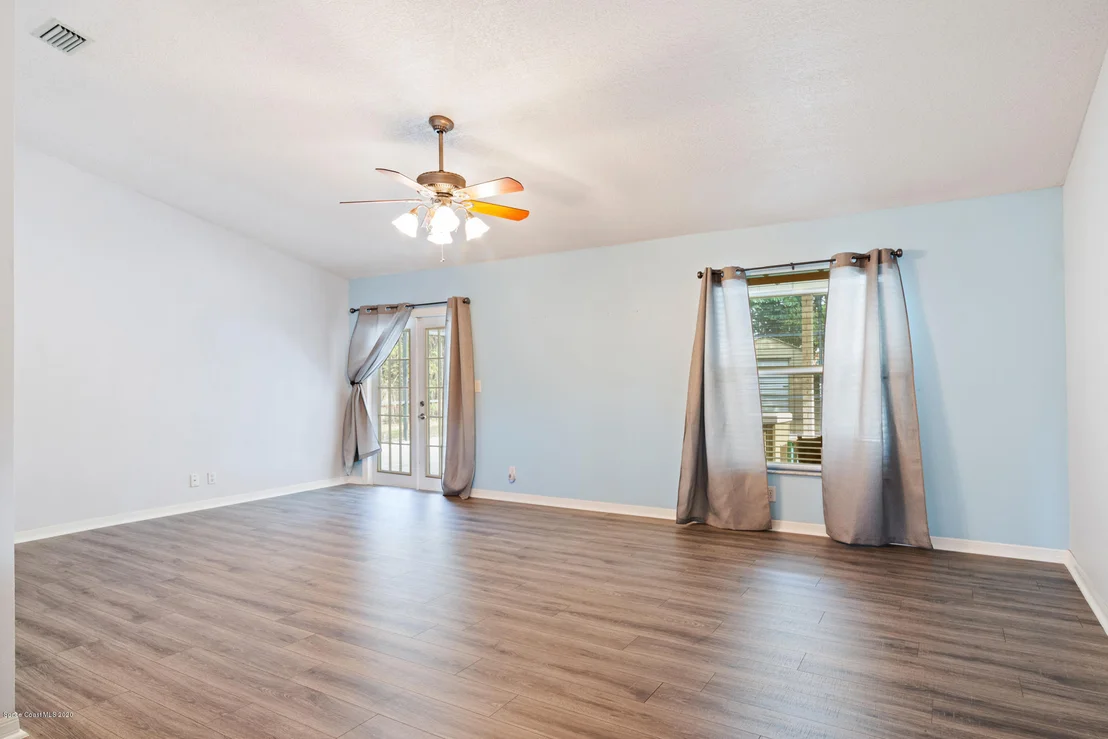 Photo of 804 Gardener Road