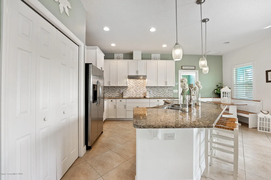 Photo of 227 3rd Avenue