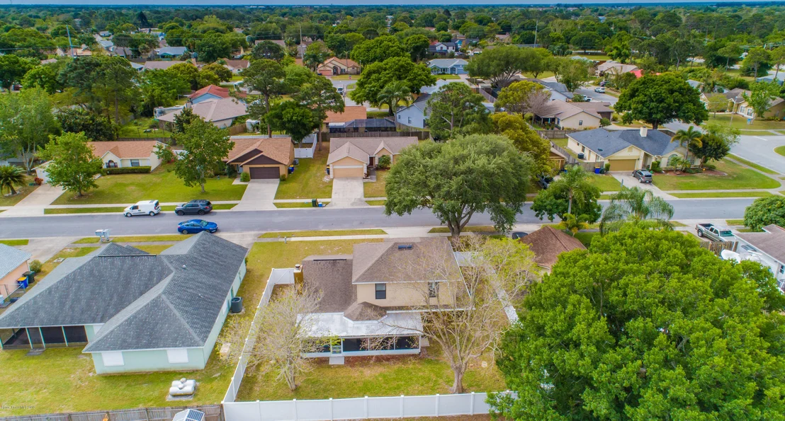 Photo of 896 Wandering Pine