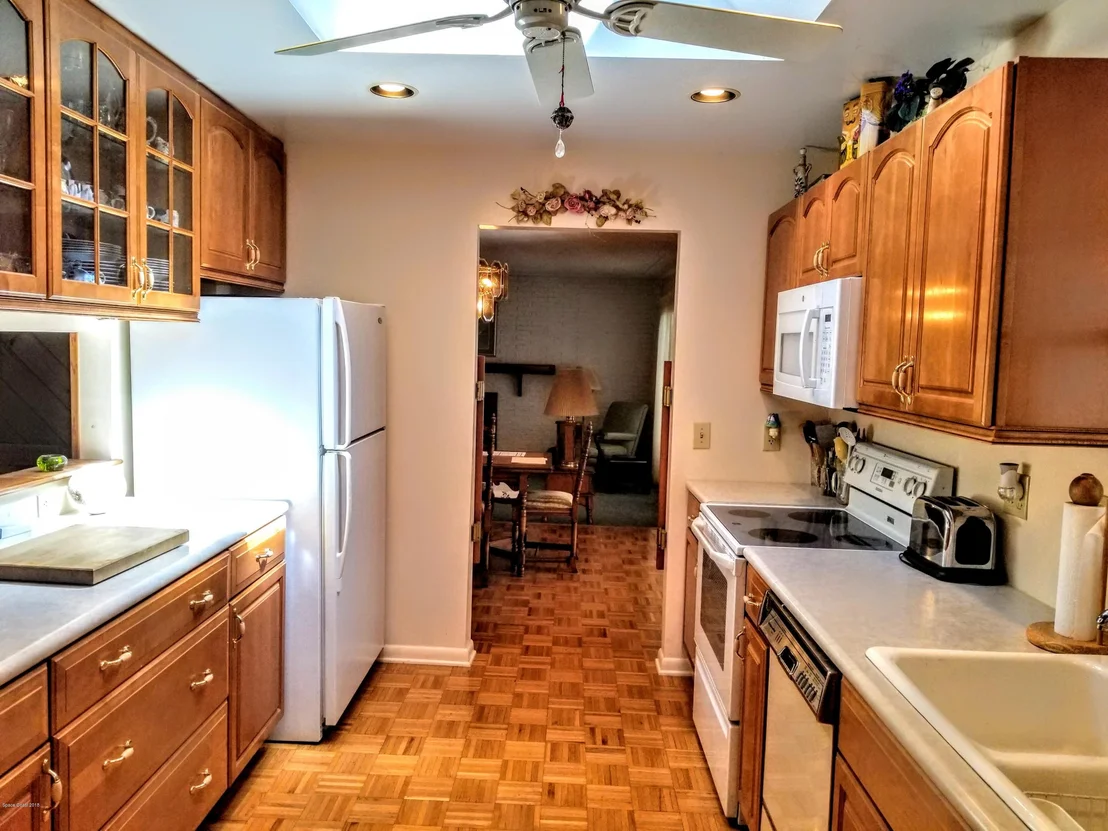 Photo of 945 Bluewater Drive