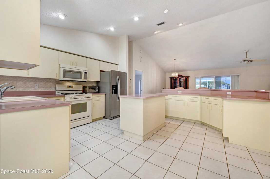 Photo of 3307 Lake View Circle