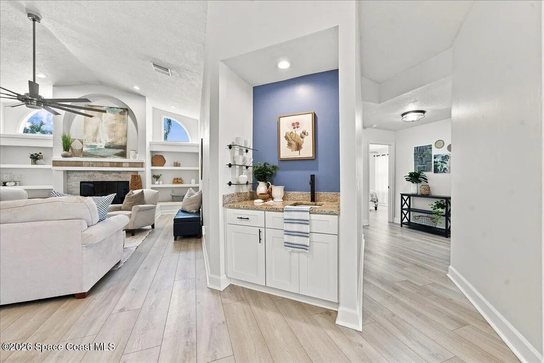 Photo of 147 Lanternback Island Drive