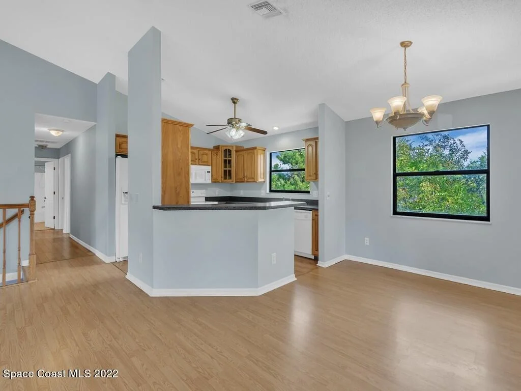 Photo of 5720 Lindsay Road