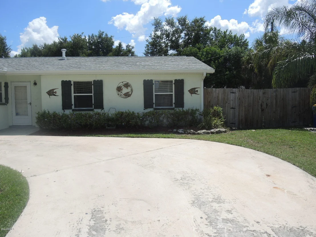 Photo of 1115 Conquistador Drive