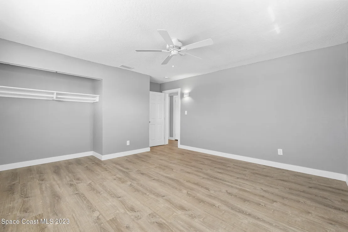 Photo of 1044 Myrtle Lane