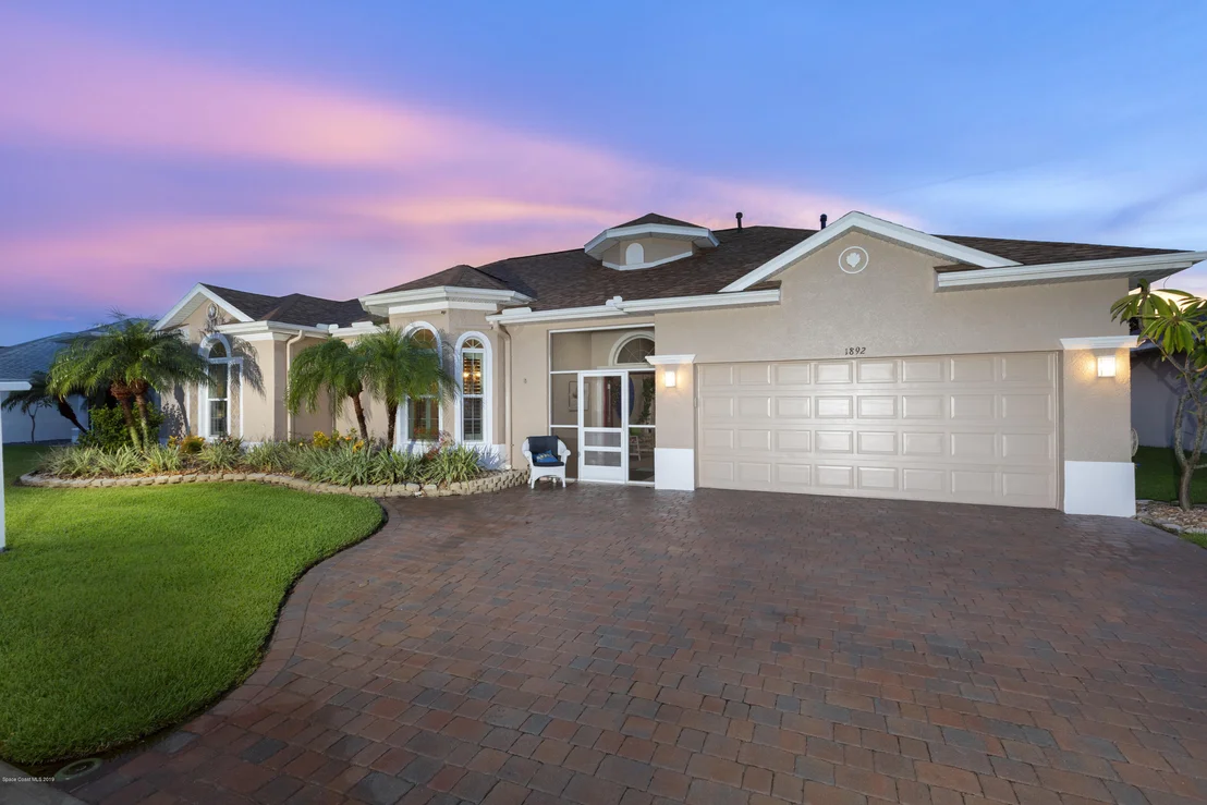 Photo of 1892 Thesy Drive