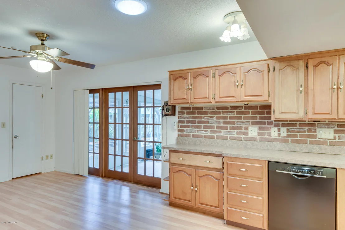Photo of 385 Yuma Drive