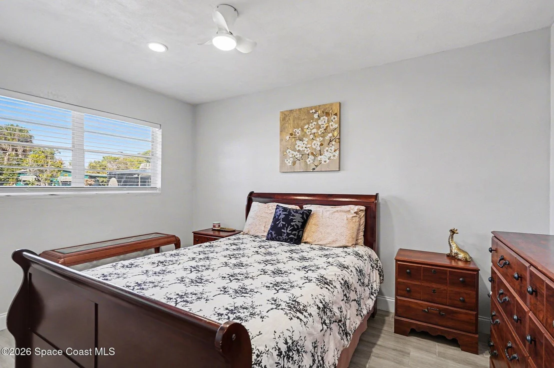 Photo of 809 Espanola Way