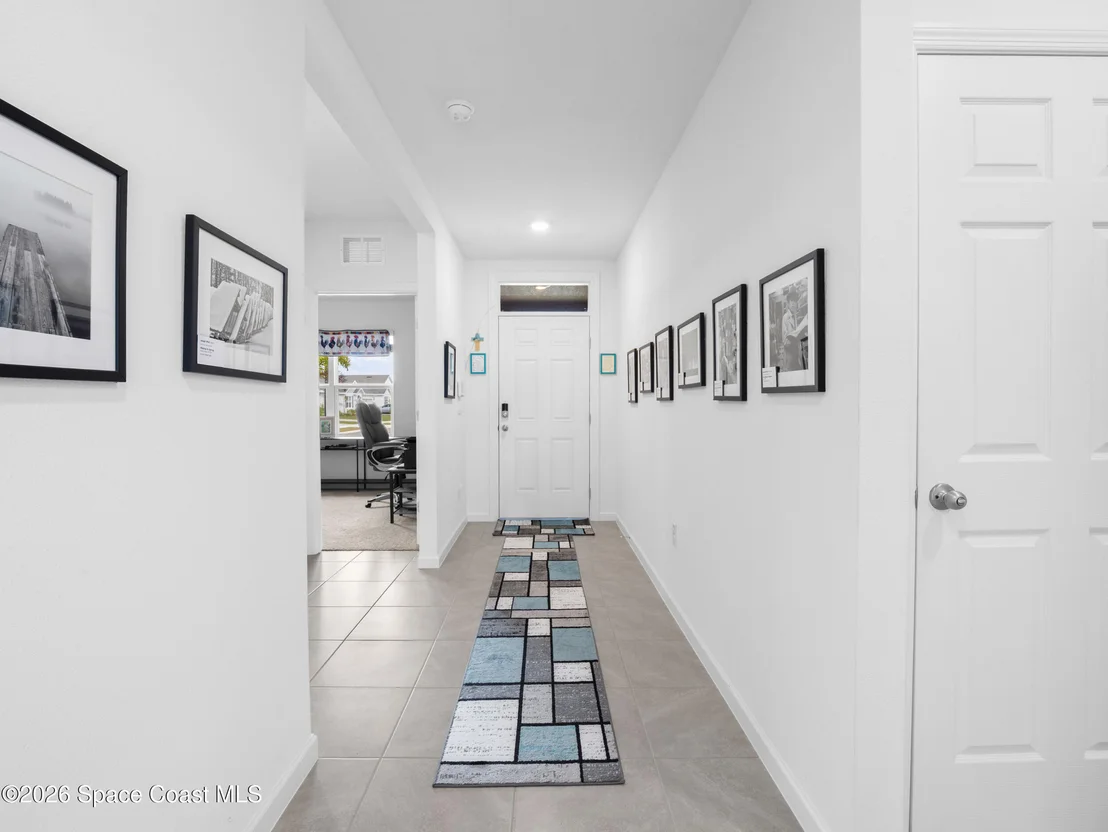 Photo of 3696 Aberdeen Drive SE