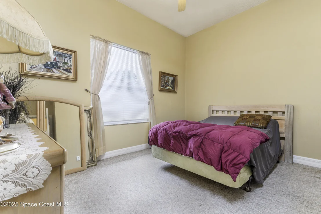 Photo of 386 Valencia Road
