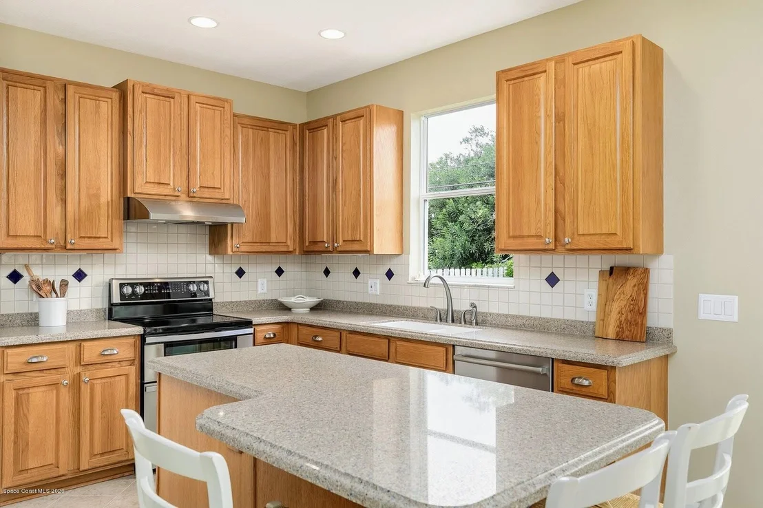 Photo of 230 Richards Road