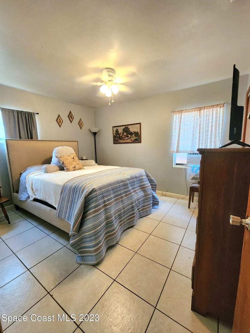 Photo of 1740 Golfview Drive