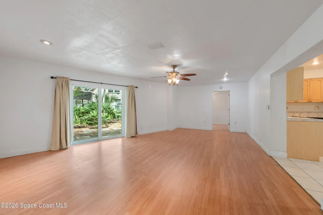 Photo of 555 Rockledge Drive