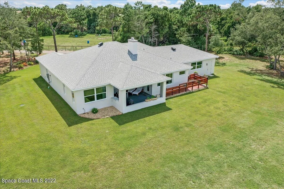 Photo of 1493 Weir Street