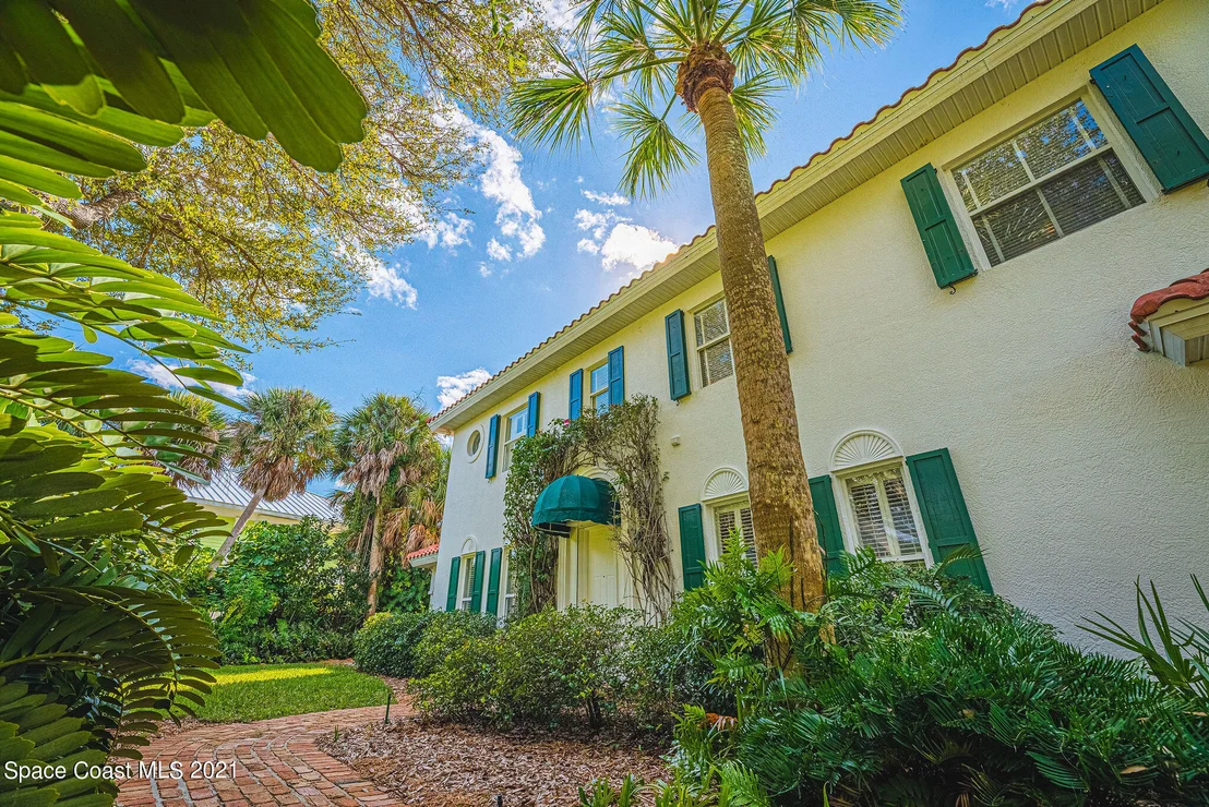 Photo of 176 Bayshore Drive