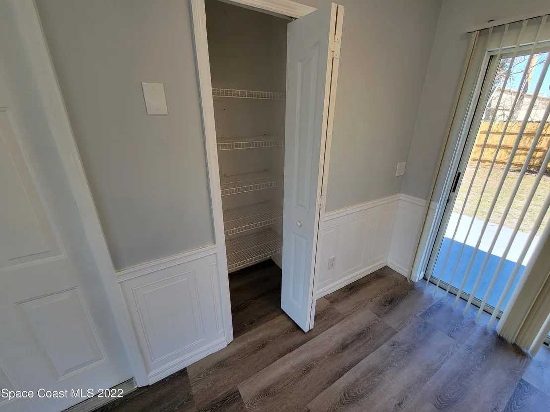 Photo of 337 Ponce De Leon Avenue