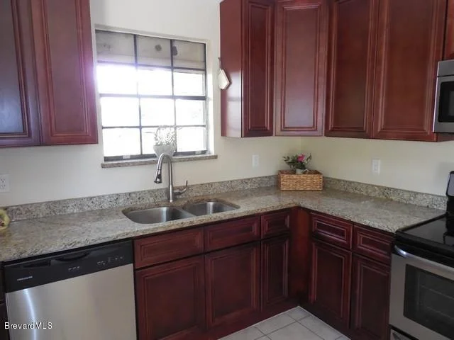 Photo of 3955 Oakland Street