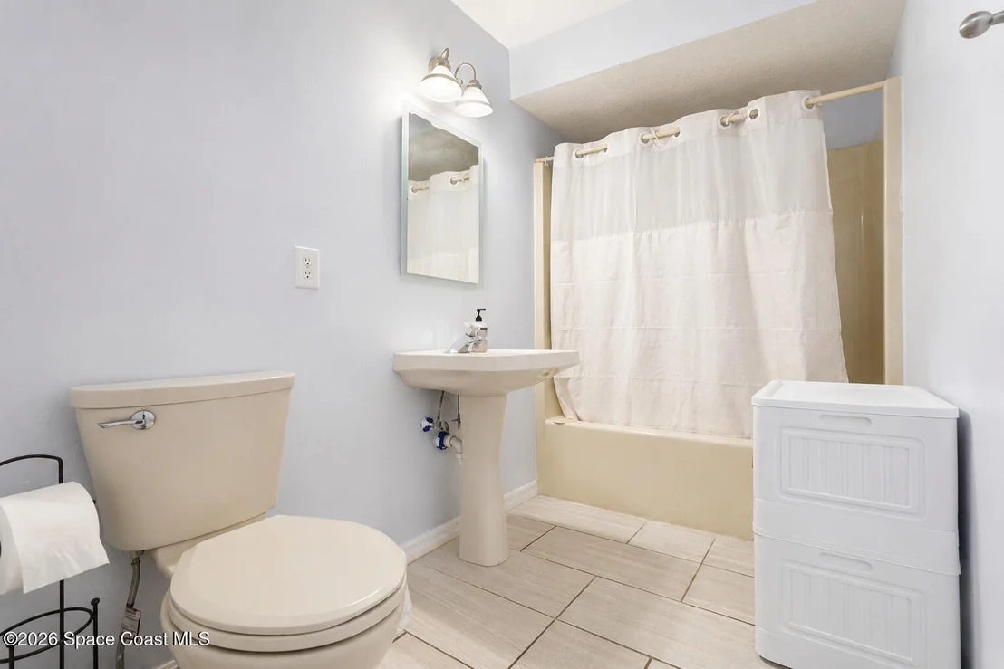 Photo of 4165 Heller Road