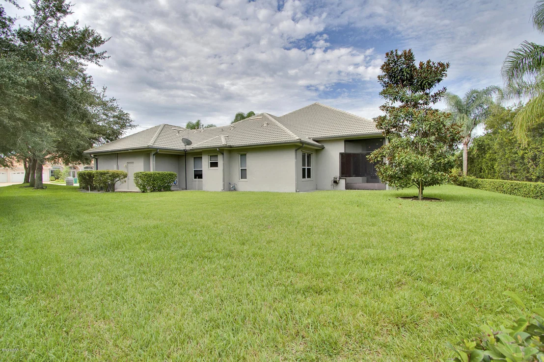 Photo of 8210 Compton Way