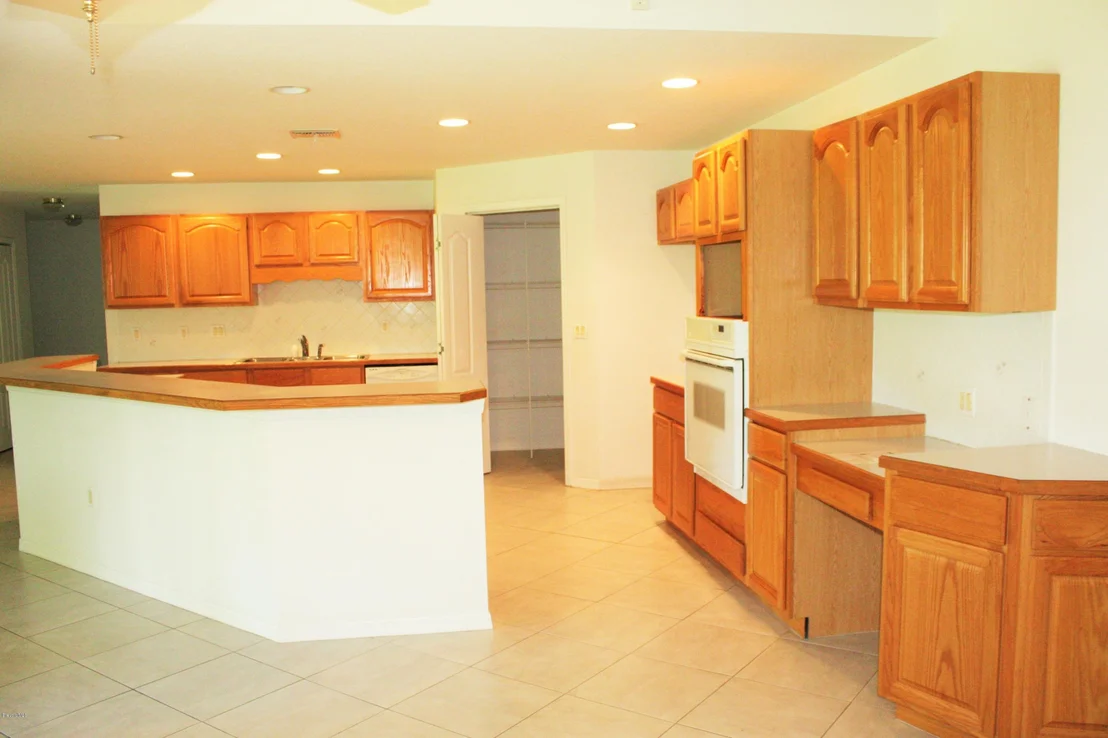 Photo of 2750 Grant Road