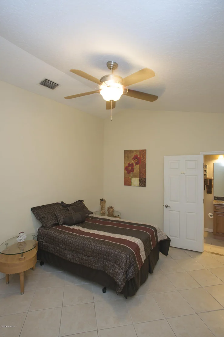 Photo of 1277 Goldenrod Circle NE