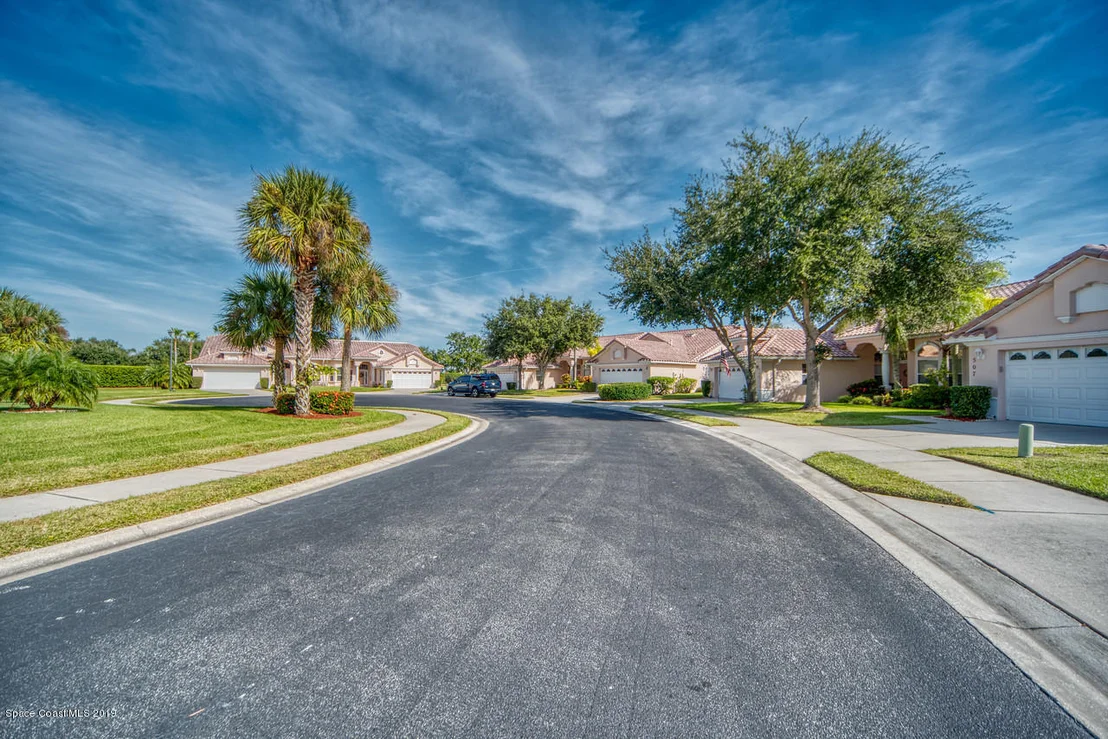 Photo of 527 Willis Way