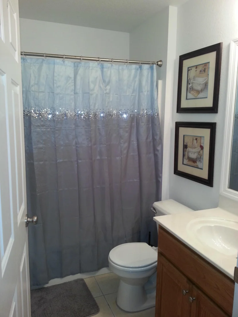 Photo of 2407 Mountain View Avenue