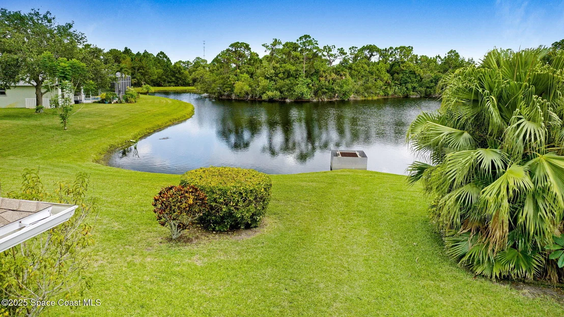 Photo of 5731 Herons Landing Drive