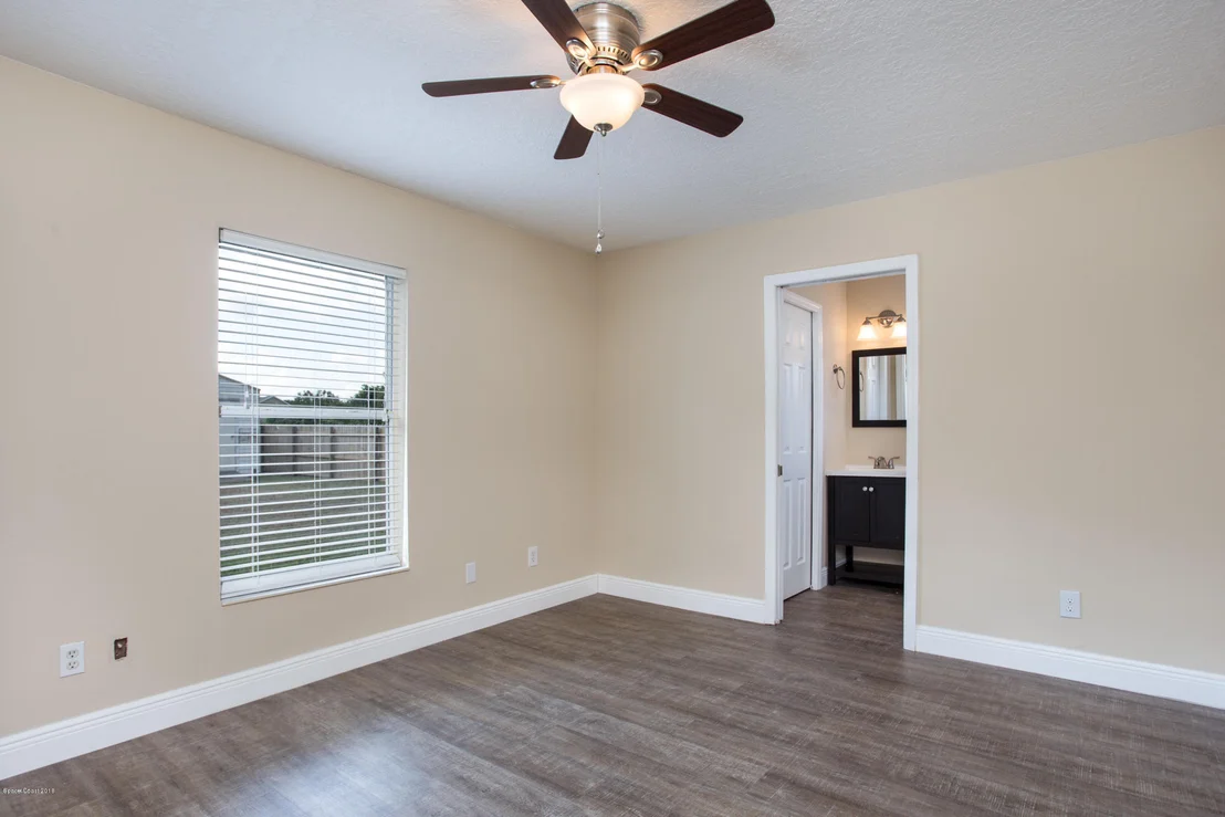 Photo of 6347 Brack Street