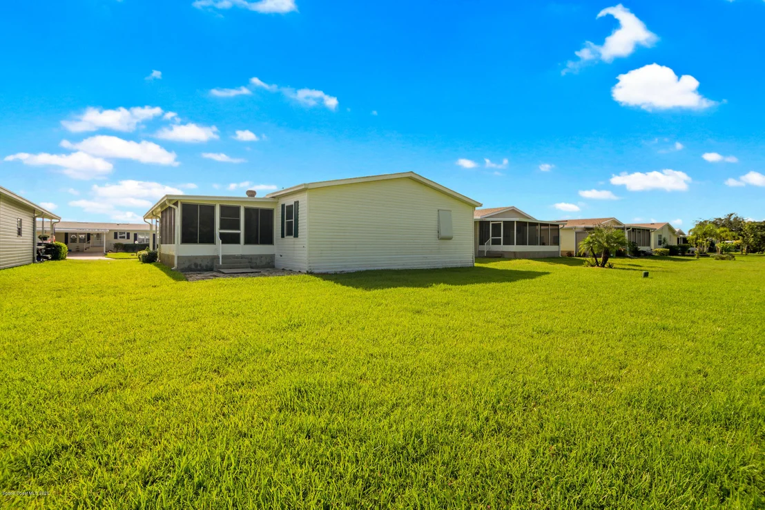 Photo of 355 Outer Drive
