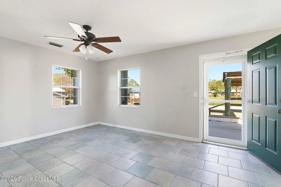 Photo of 4990 White Heron Lane