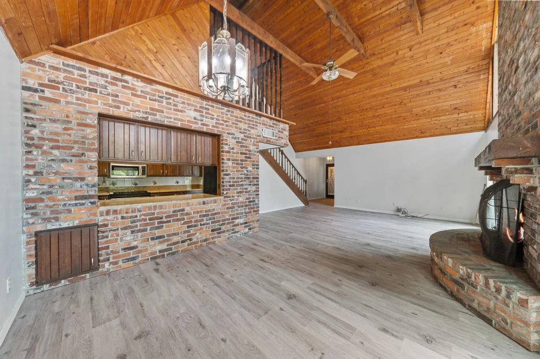 Photo of 5115 Ranchland Road