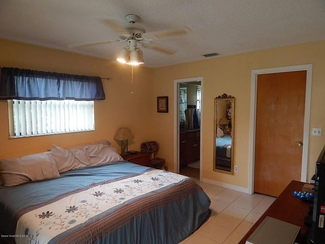 Photo of 2587 Kingdom Avenue