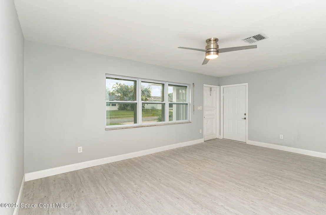 Photo of 750 Burman Lane NE