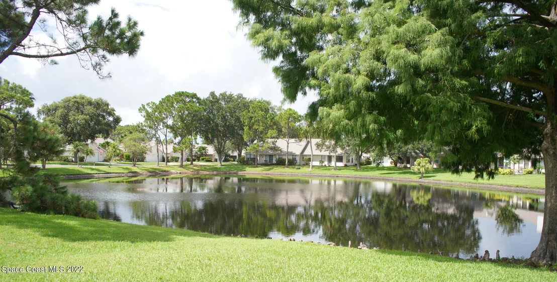 Photo of 854 Ridge Lake Drive