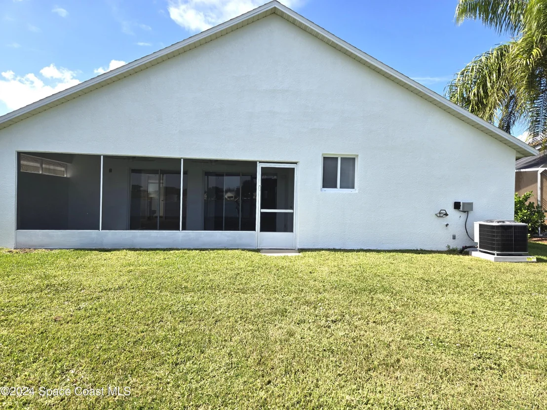 Photo of 2672 Vining Street