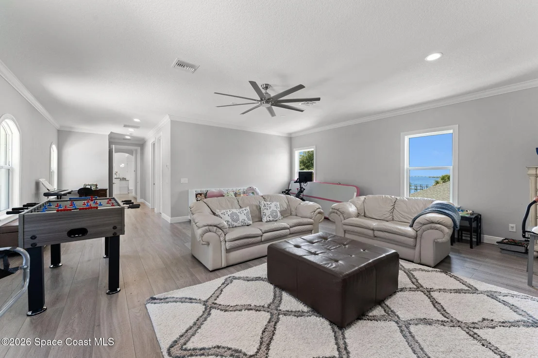 Photo of 3441 N Sylvan Lane