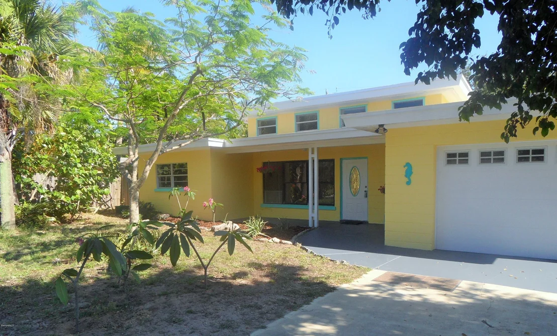 Photo of 311 Avenida De Paz