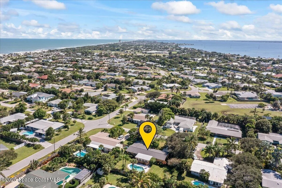 Photo of 302 Surf Road