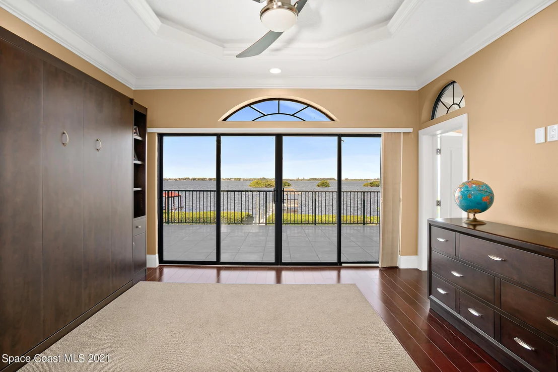 Photo of 442 Lanternback Island Drive