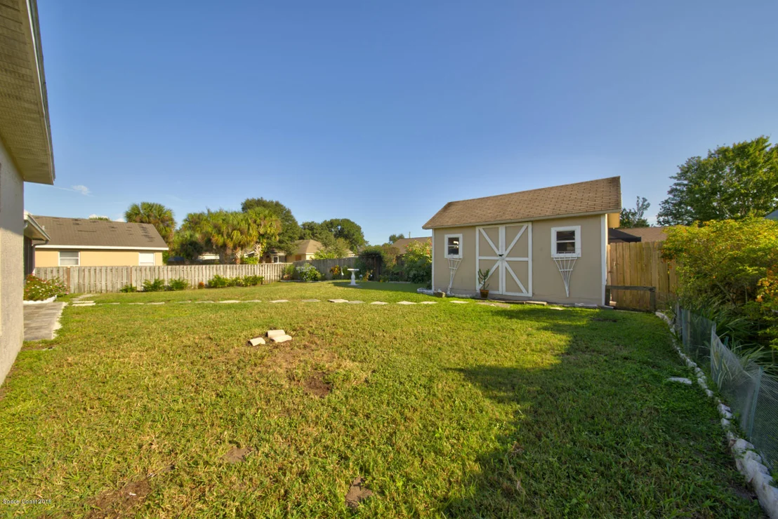 Photo of 6205 Chapman Street
