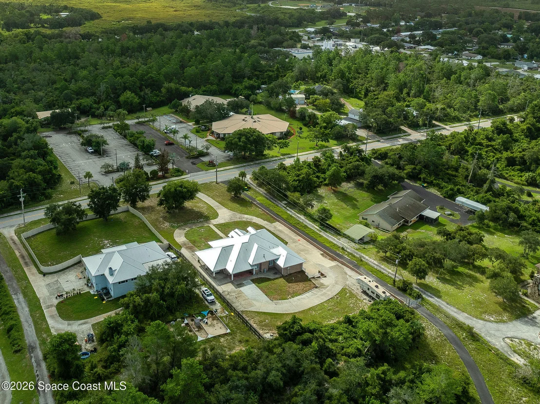 Photo of 2326 Holder Road