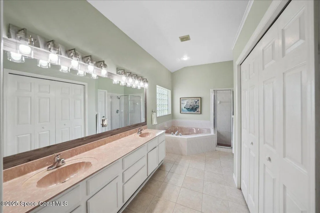 Photo of 4873 Verona Circle